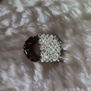 Vintage Rhinestone Cluster Statement Ring With Stretchable Silver Band